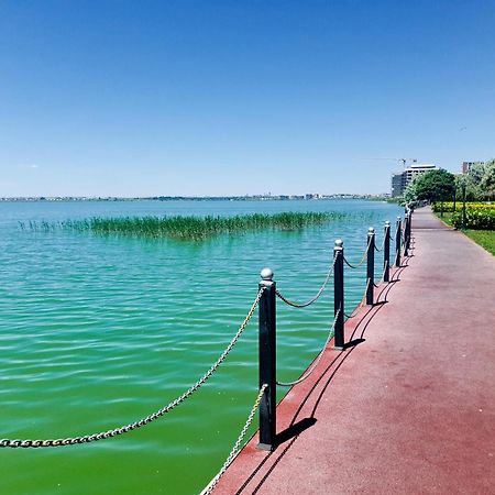 Gota Place Between Lake And Sea Mamaia Exterior foto