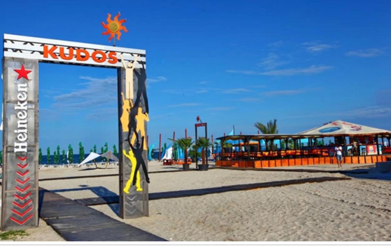 Gota Place Between Lake And Sea Mamaia Exterior foto